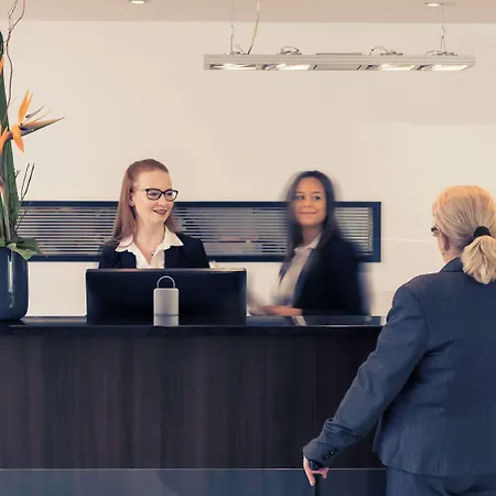 Mercure Am Friedensplatz Hotel 4*