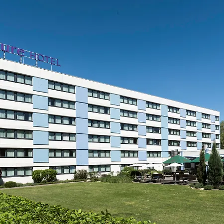فندق مركيور آم فريدنسبلاتز 4*