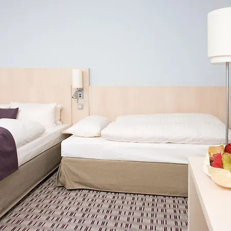 Mercure Am Friedensplatz 4*