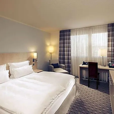 Mercure Am Friedensplatz 4*