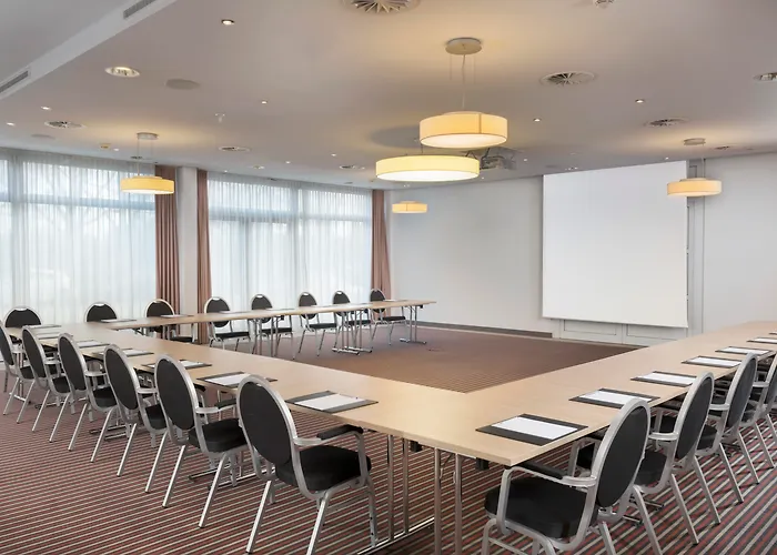 Hotel Mercure Am Friedensplatz 4*